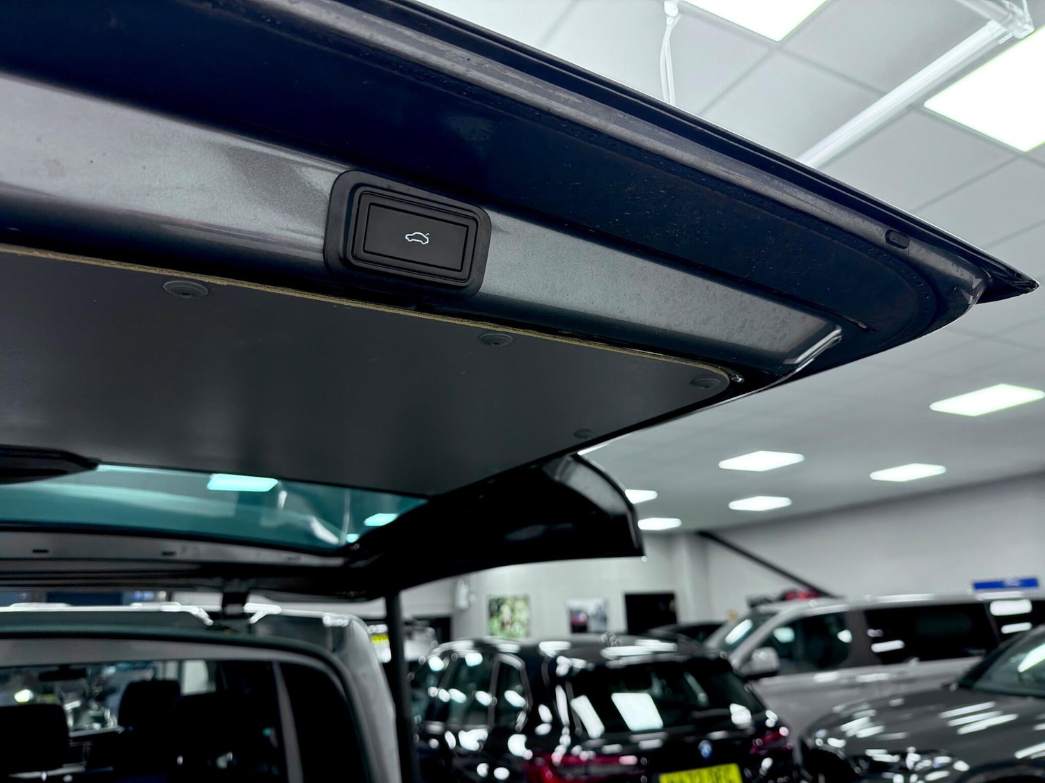 Used Volkswagen Transporter 2022 for sale - 76855680: Photo 15