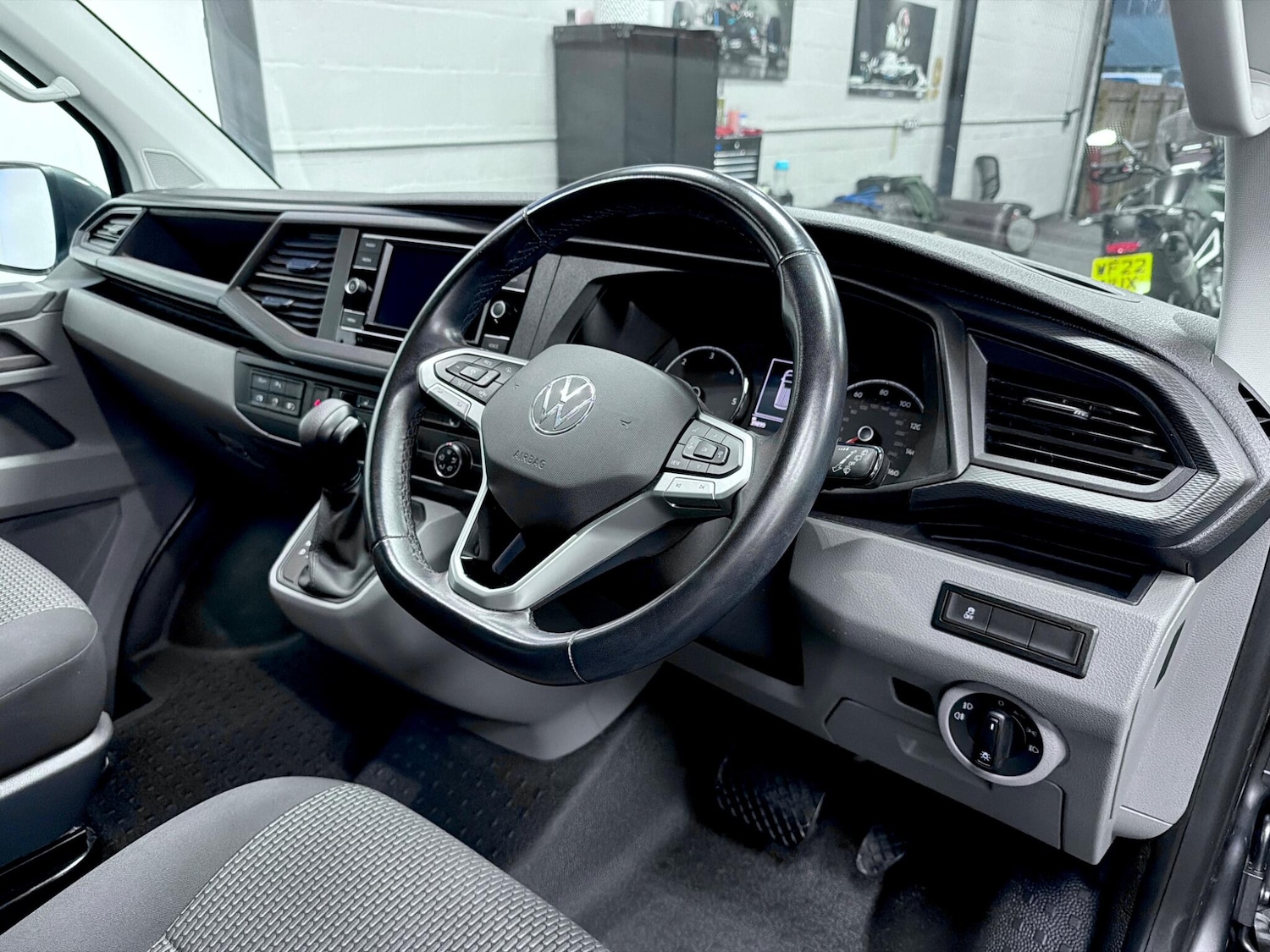 Used Volkswagen Transporter 2022 for sale - 76855680: Photo 21