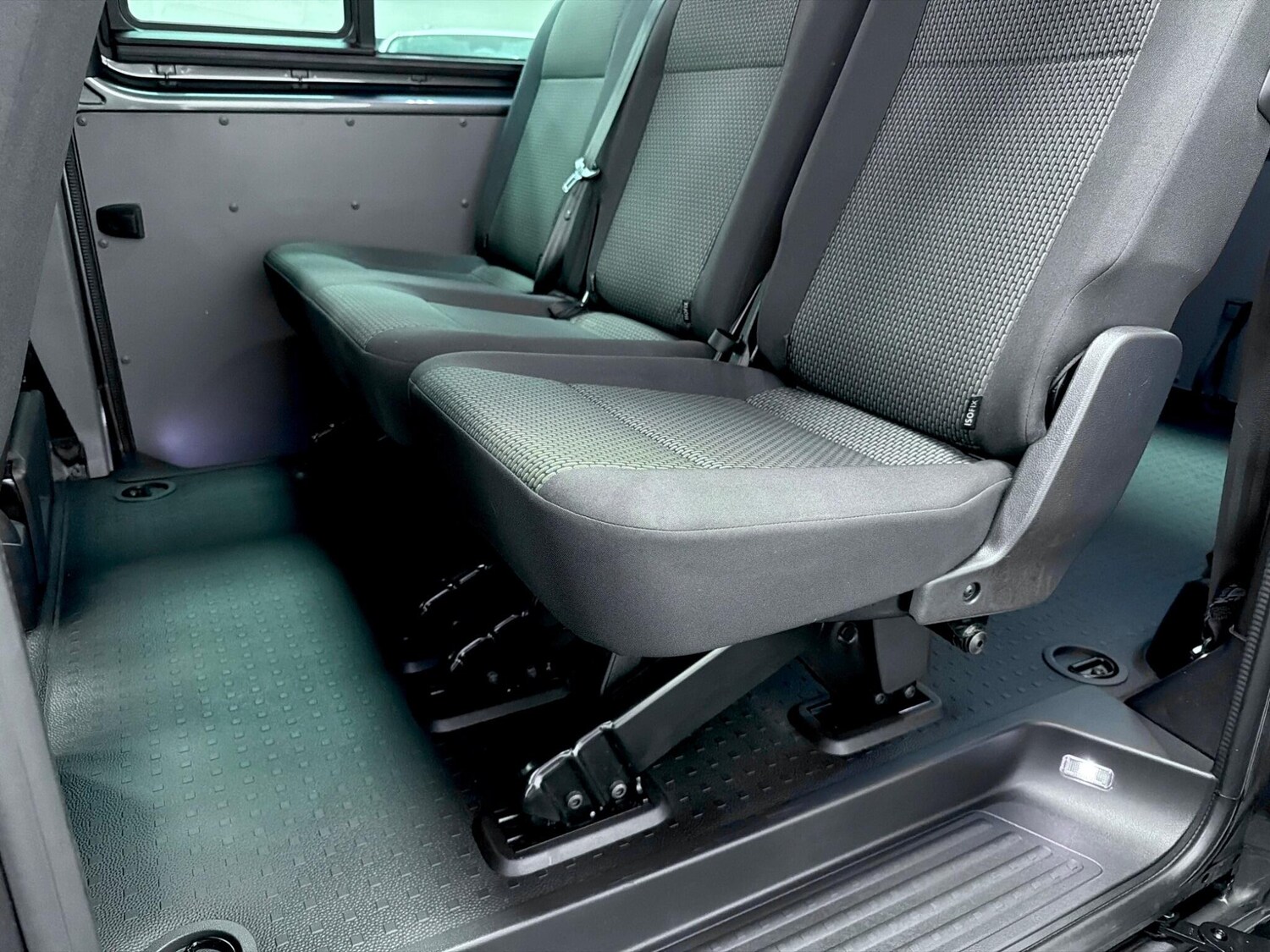 Used Volkswagen Transporter 2022 for sale - 76855680: Photo 24