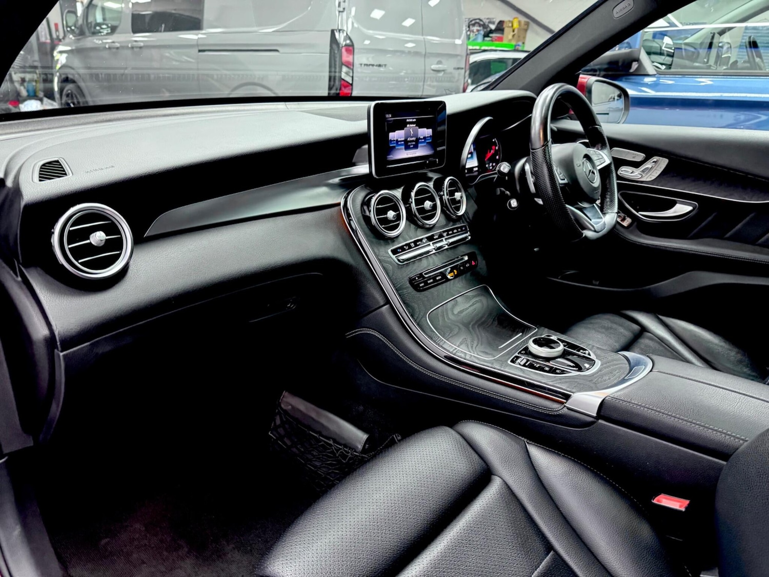 Used Mercedes-Benz GLC 2017 for sale - 78087056: Photo 28