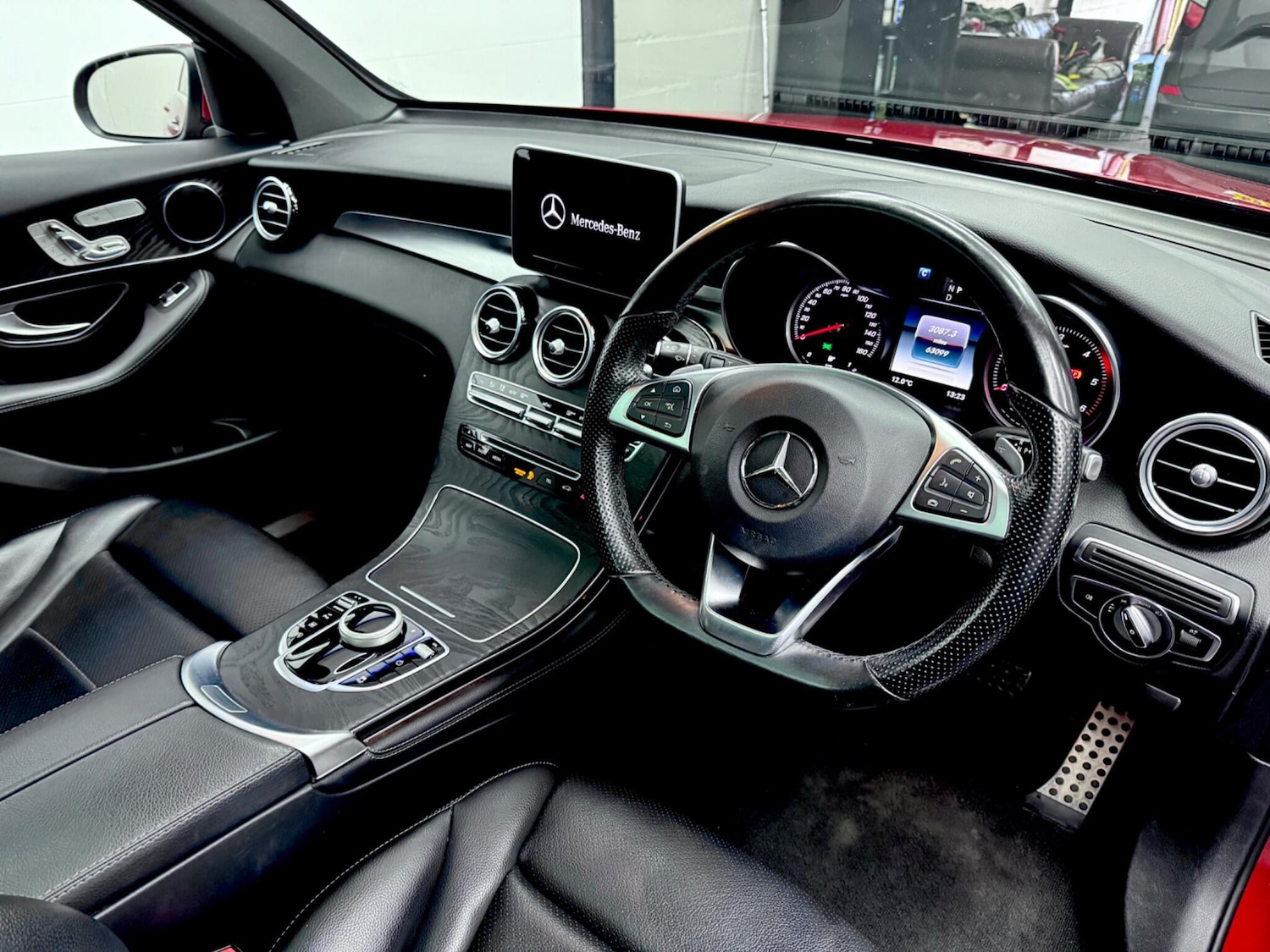 Used Mercedes-Benz GLC 2017 for sale - 78087056: Photo 30