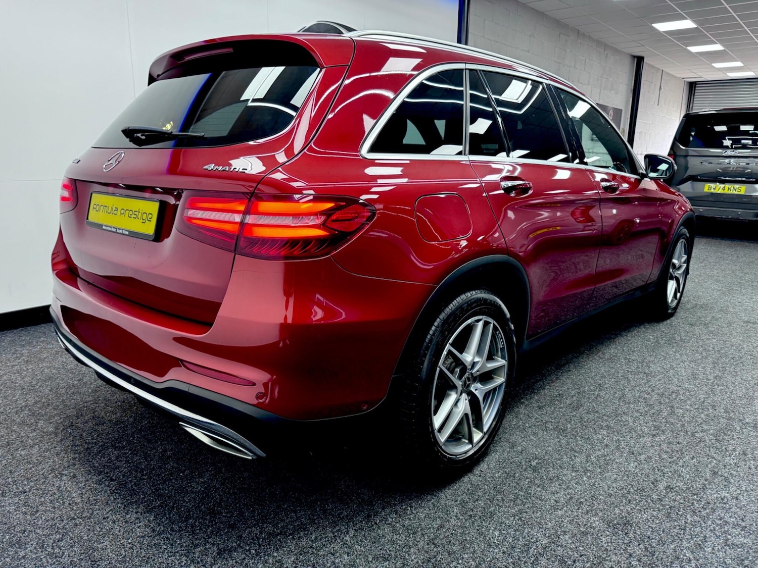 Used Mercedes-Benz GLC 2017 for sale - 78087056: Photo 4