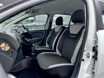 Used Dacia Sandero Stepway 2017 for sale - 74712585: Photo