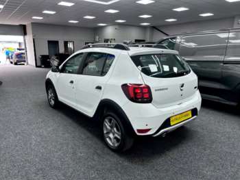 Used Dacia Sandero Stepway 2017 for sale - 74712585: Photo