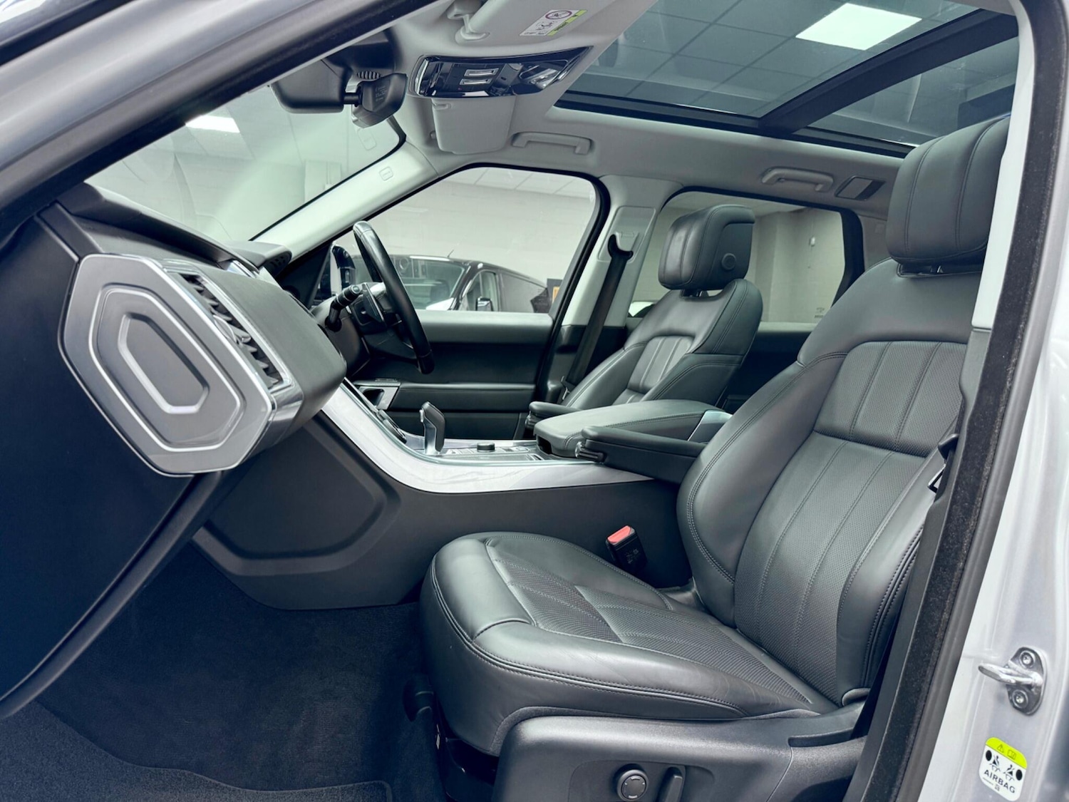 Used Land Rover Range Rover Sport for sale - 77823608: Photo 10