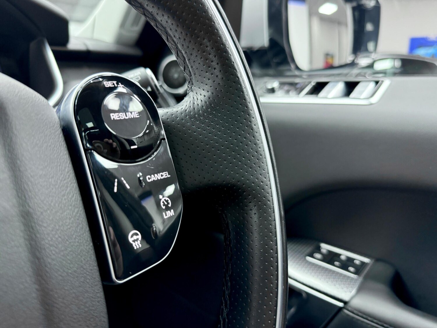 Used Land Rover Range Rover Sport for sale - 77823608: Photo 47