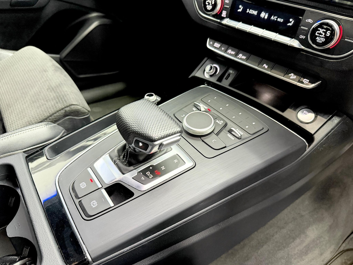 Used Audi Q5 2019 for sale - 76538519: Photo 21