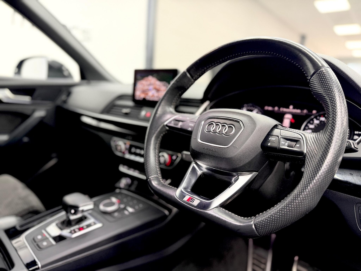 Used Audi Q5 2019 for sale - 76538519: Photo 32