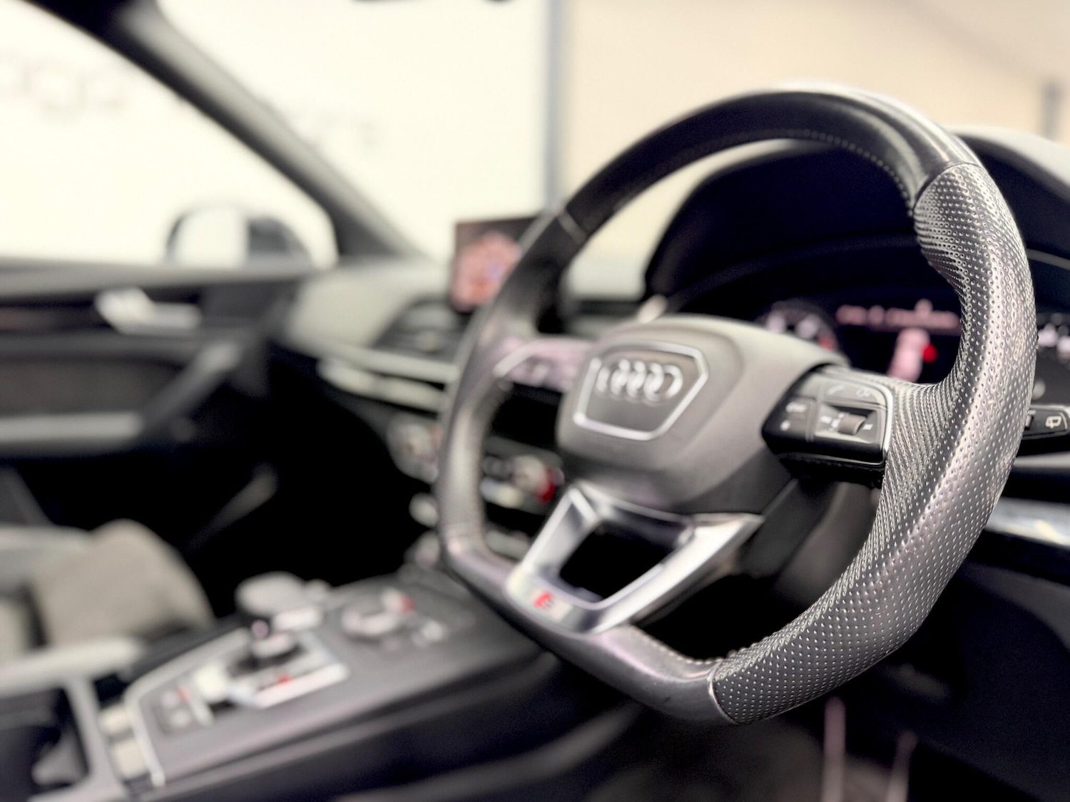 Used Audi Q5 2019 for sale - 76538519: Photo 33