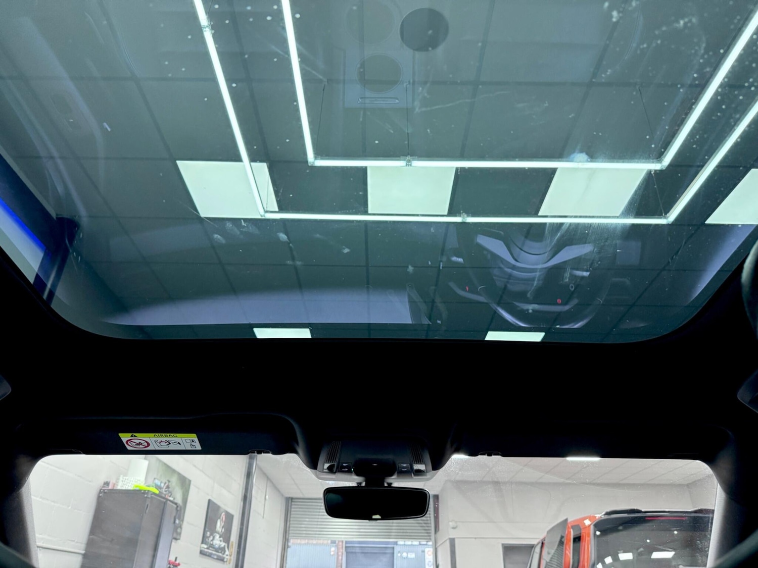 Used Porsche Taycan 2023 for sale - 77524750: Photo 41