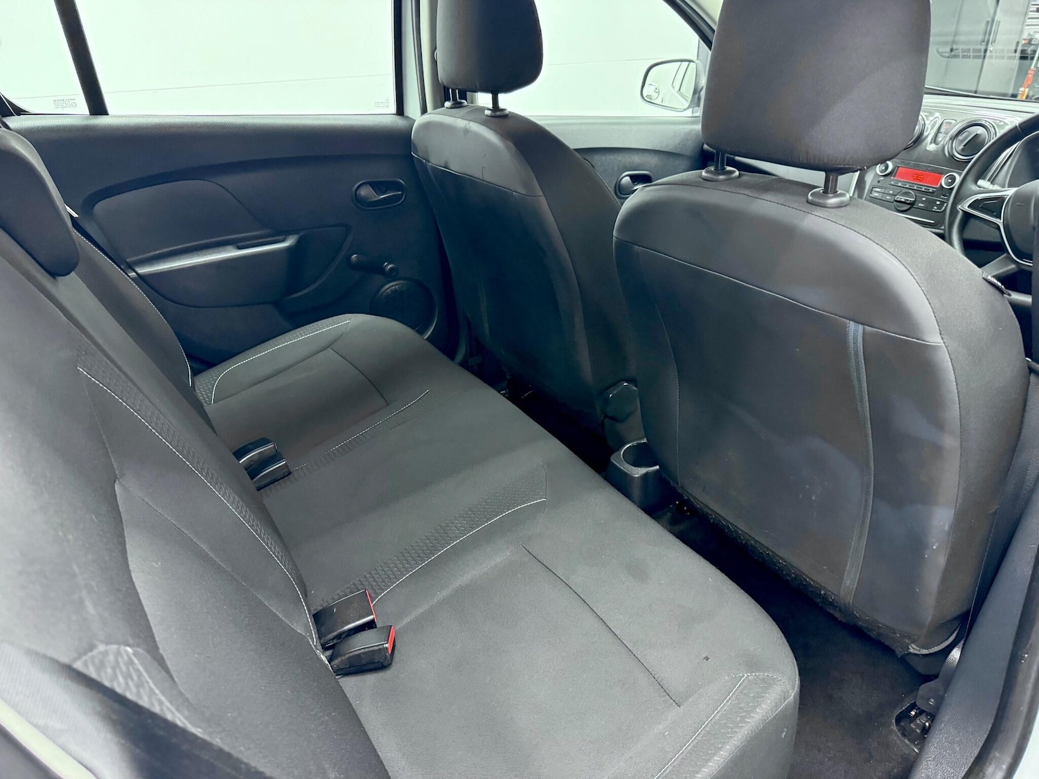 Used Dacia Sandero 2018 for sale - 76361211: Photo 35