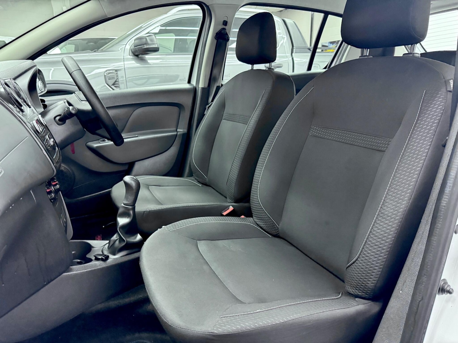 Used Dacia Sandero 2018 for sale - 76361211: Photo 39