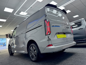 Used Ford Transit Custom 2024 for sale - 76238560: Photo
