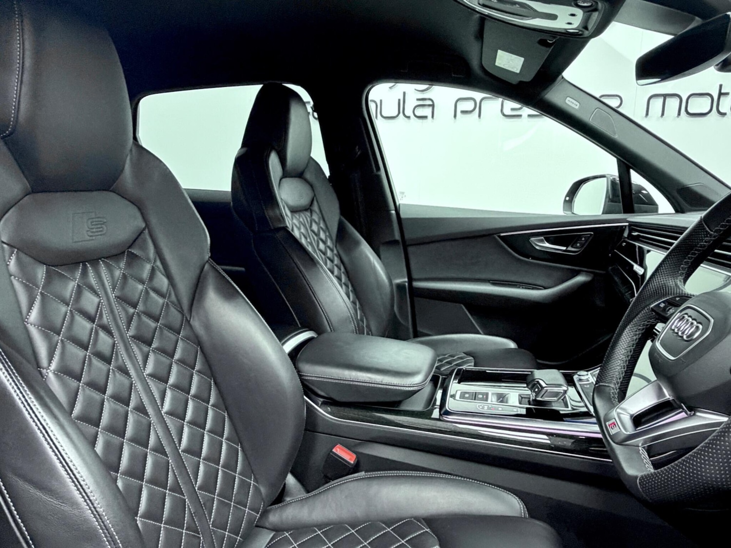 Used Audi SQ7 2023 for sale - 76538493: Photo 3