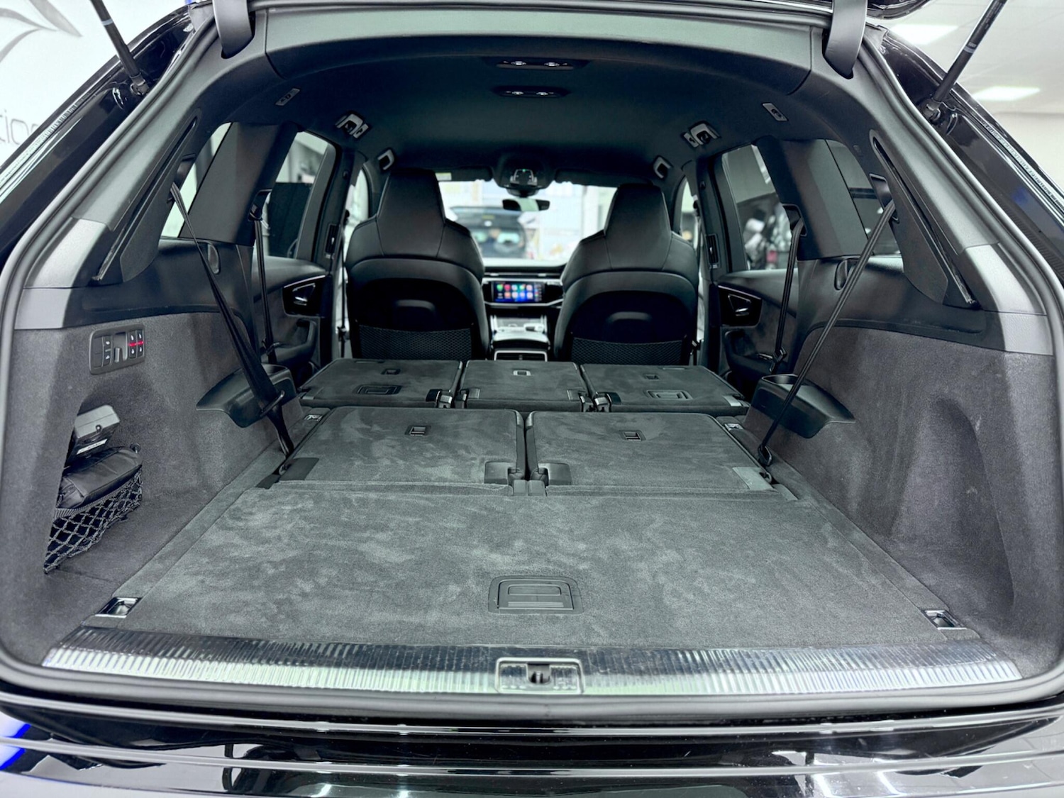 Used Audi SQ7 2023 for sale - 76538493: Photo 40