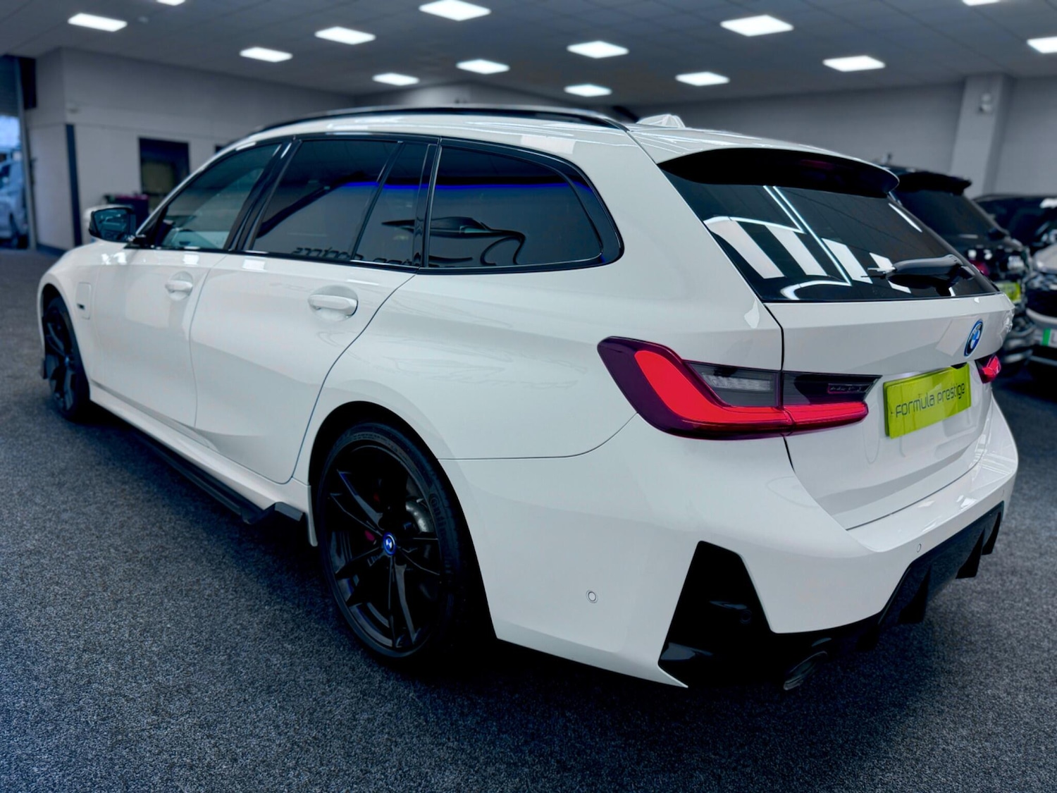 Used BMW 3 Series for sale - 76997285: Photo 31