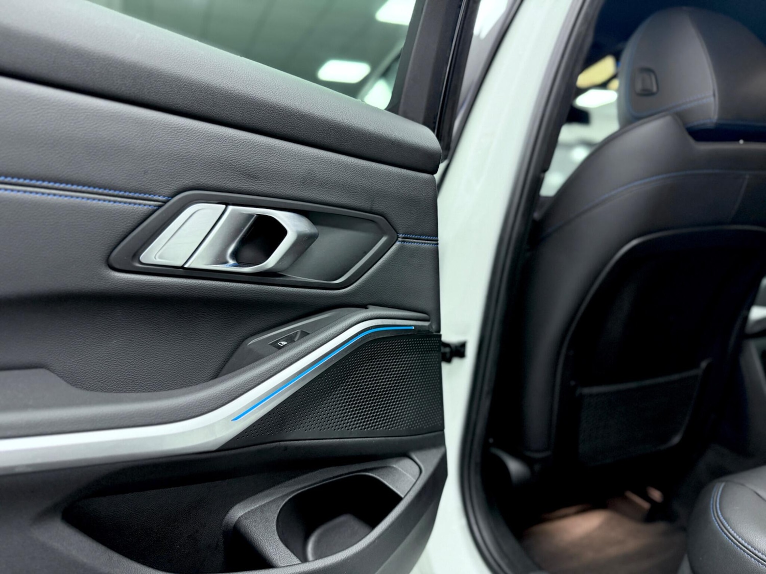 Used BMW 3 Series for sale - 76997285: Photo 52