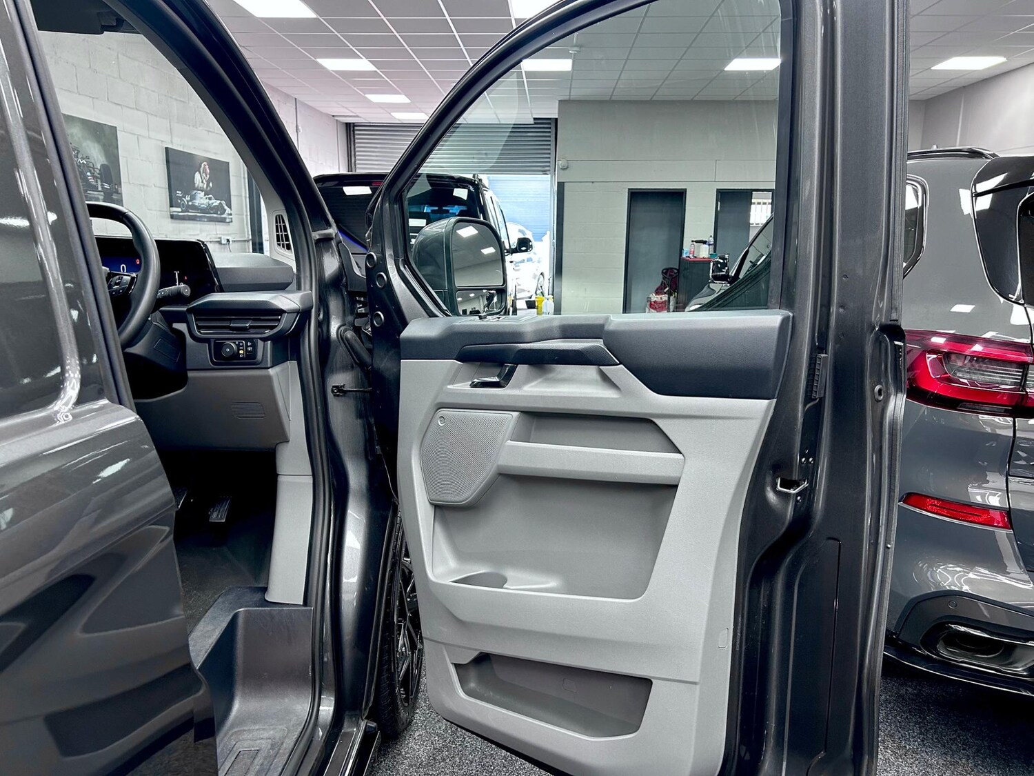 Used Ford Transit Custom 2024 for sale - 78156647: Photo 33