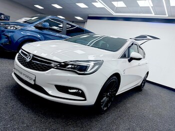 Used Vauxhall Astra 2017 for sale - 78334434: Photo