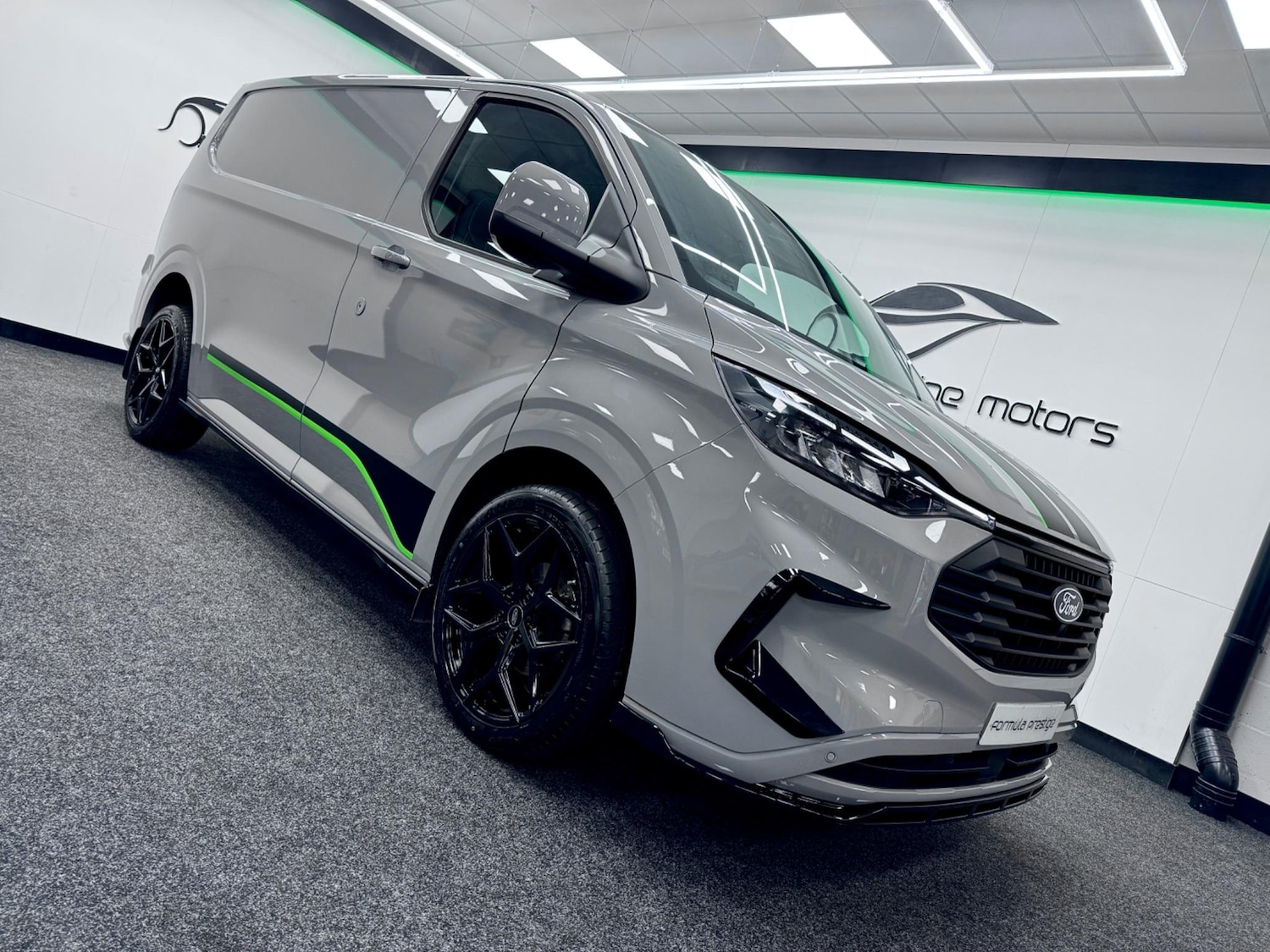 Used Ford Transit Custom for sale - 76993702: Photo 1