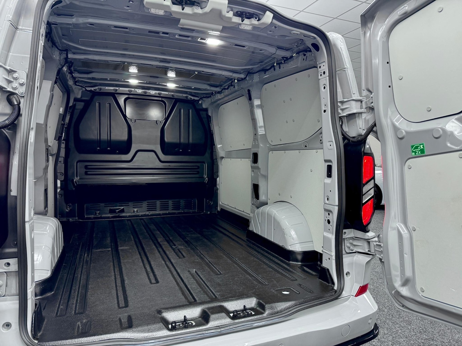 Used Ford Transit Custom for sale - 76993702: Photo 13