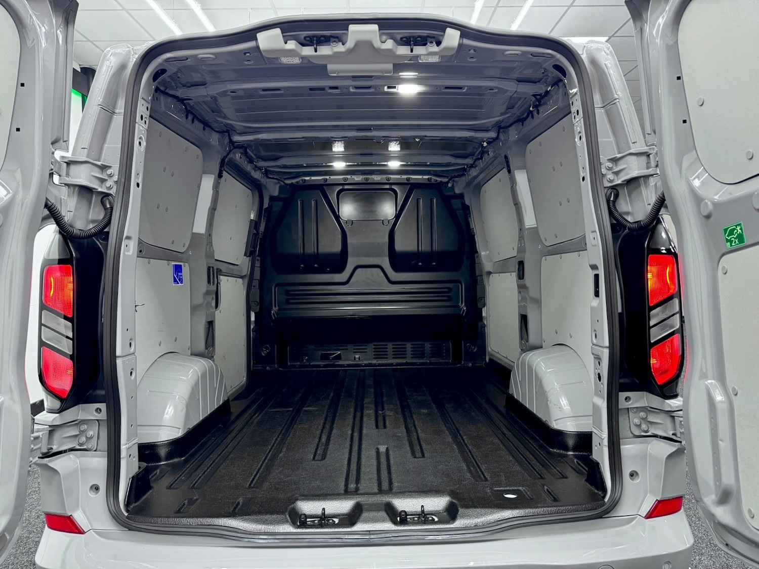 Used Ford Transit Custom for sale - 76993702: Photo 41