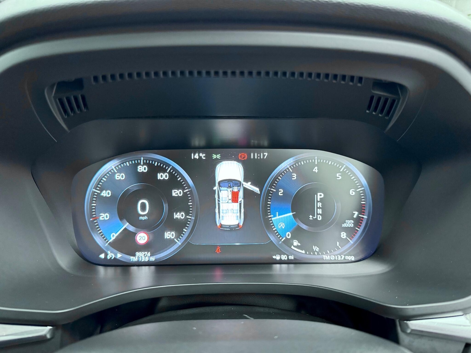 Used Volvo XC60 2017 for sale - 76457208: Photo 36