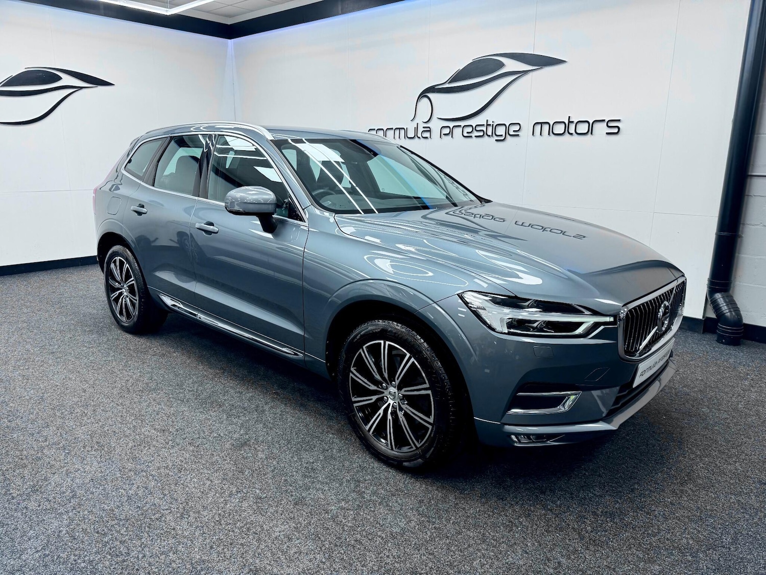 Used Volvo XC60 2017 for sale - 76457208: Photo 4