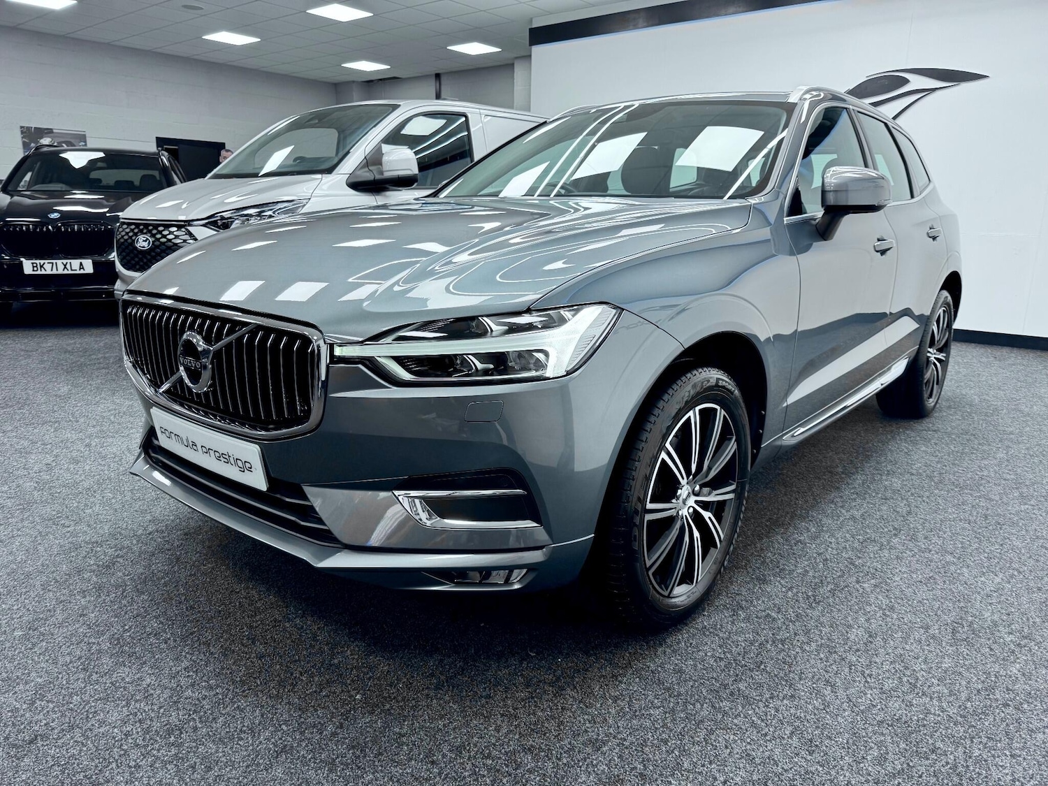 Used Volvo XC60 2017 for sale - 76457208: Photo 6