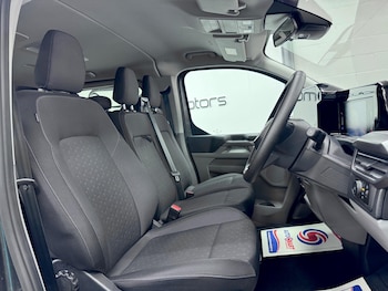 Used Ford Tourneo Custom 2024 for sale - 76306591: Photo 4
