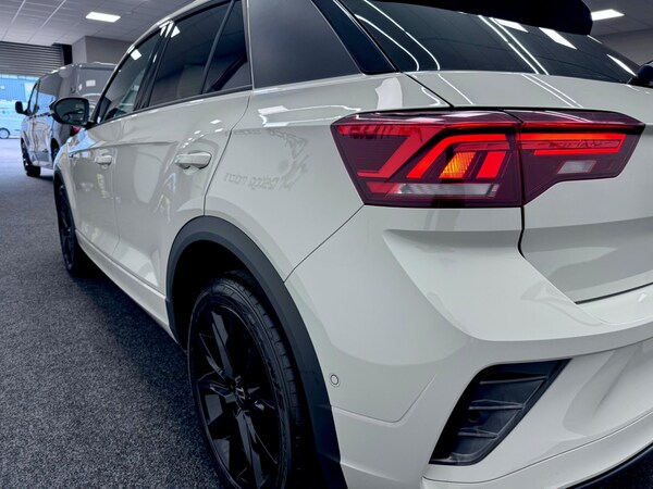 Used Volkswagen T-Roc 2023 for sale - 76084488: Photo 10
