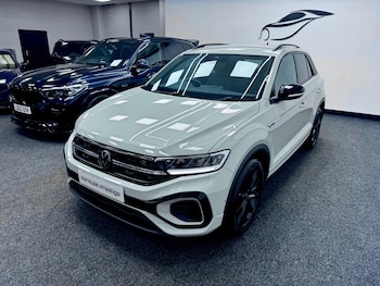 Used Volkswagen T-Roc 2023 for sale - 76084488: Photo 2