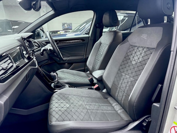 Used Volkswagen T-Roc 2023 for sale - 76084488: Photo 46