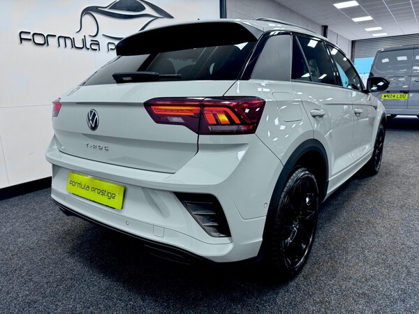 Used Volkswagen T-Roc 2023 for sale - 76084488: Photo 5
