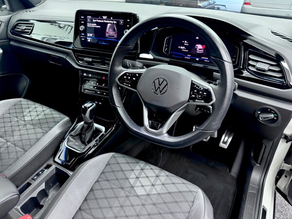 Used Volkswagen T-Roc 2023 for sale - 76084488: Photo 6