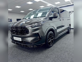 Used Ford Tourneo Custom 2025 for sale - 78335358: Photo