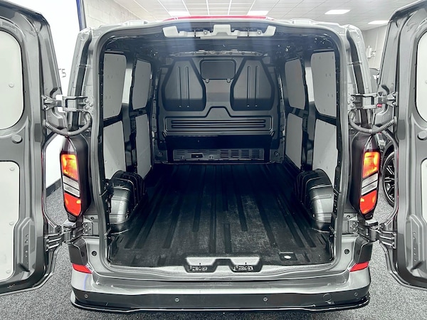 Used Ford Transit Custom 2024 for sale - 74798583: Photo 13