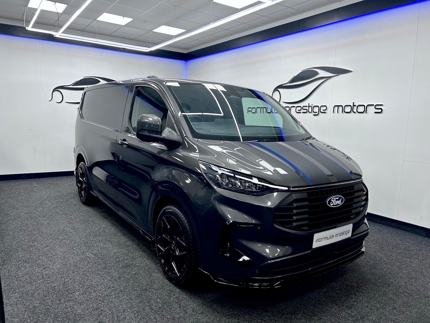 Used Ford Transit Custom 2024 for sale - 76912676: Photo 1