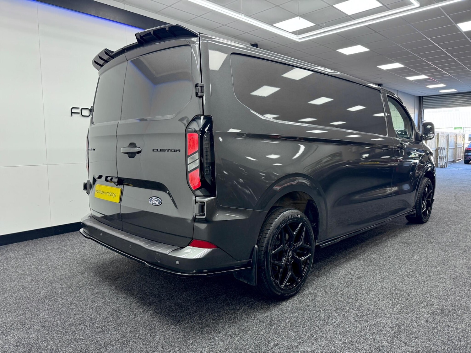 Used Ford Transit Custom 2024 for sale - 76912676: Photo 3