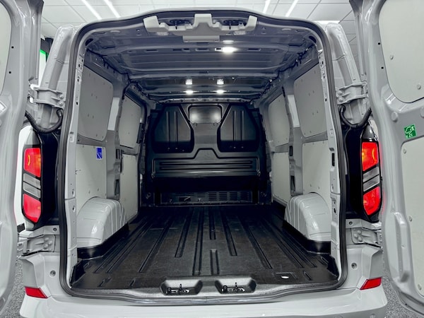 Used Ford Transit Custom 2024 for sale - 75081837: Photo 41