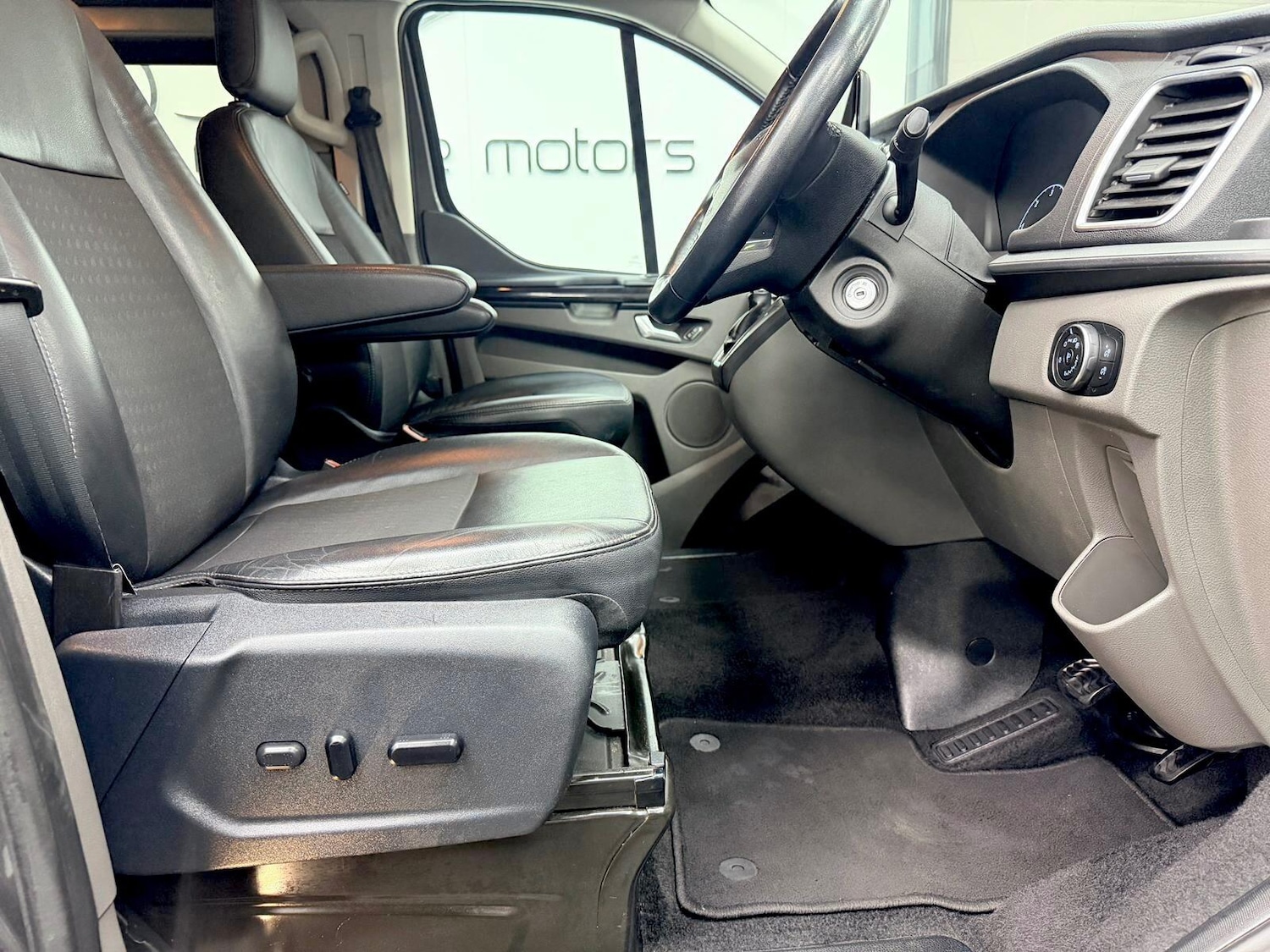Used Ford Transit Custom 2019 for sale - 77909578: Photo 5