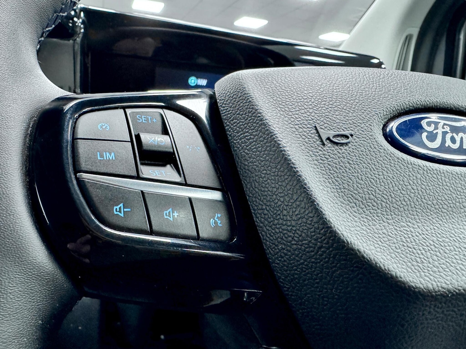 Used Ford Transit Custom 2024 for sale - 76886124: Photo 35