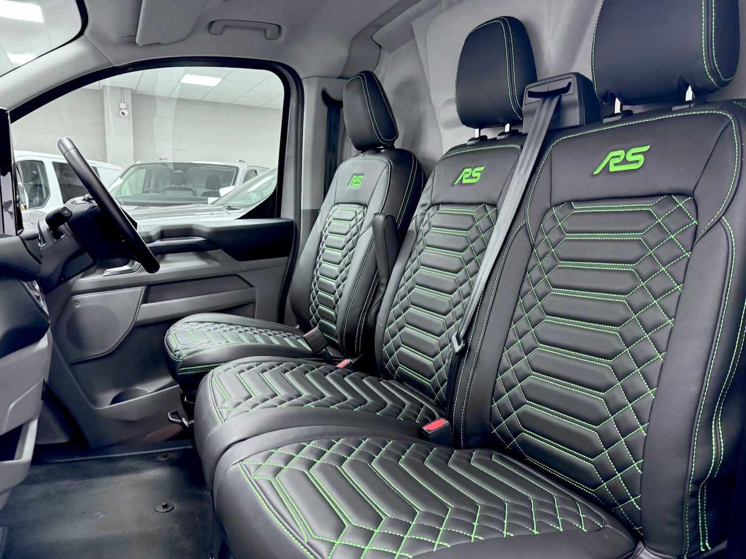 Used Ford Transit Custom 2024 for sale - 75954119: Photo 32