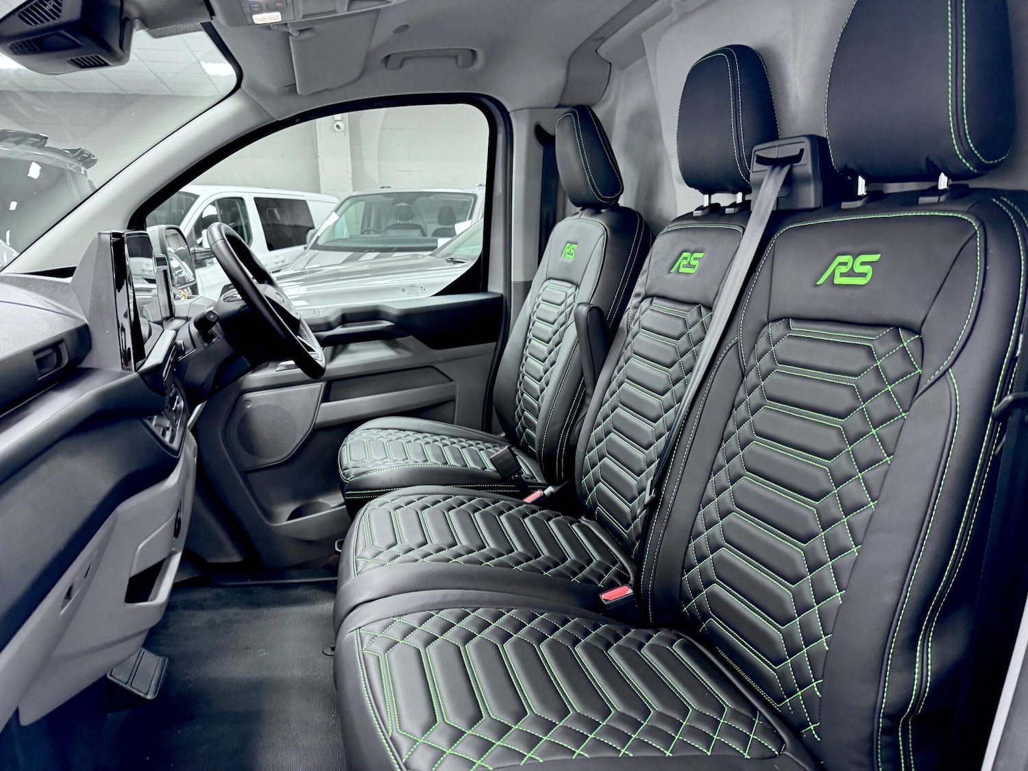 Used Ford Transit Custom 2024 for sale - 75954119: Photo 33