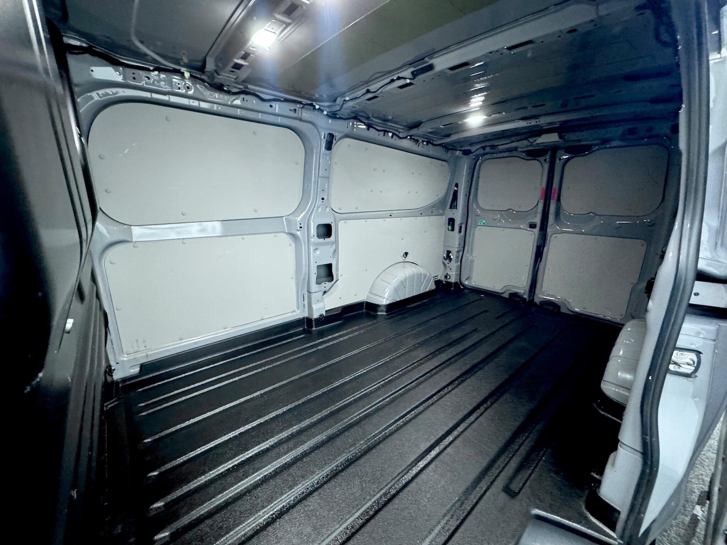 Used Ford Transit Custom 2024 for sale - 75954119: Photo 36