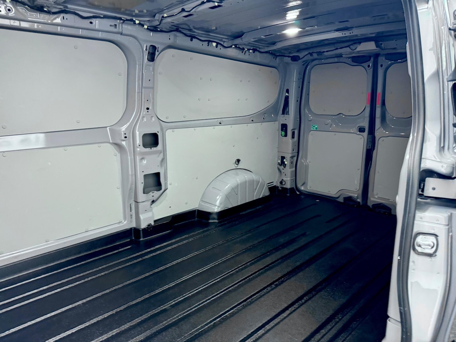 Used Ford Transit Custom 2024 for sale - 75954119: Photo 37