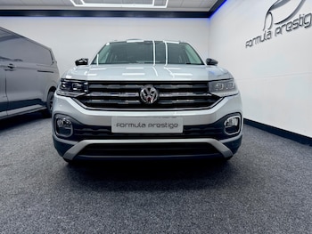 Used Volkswagen T-Cross 2019 for sale - 76137445: Photo 2