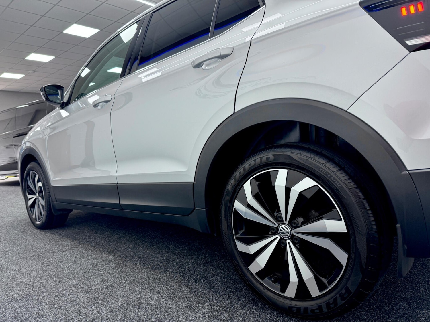 Used Volkswagen T-Cross 2019 for sale - 76137445: Photo 30