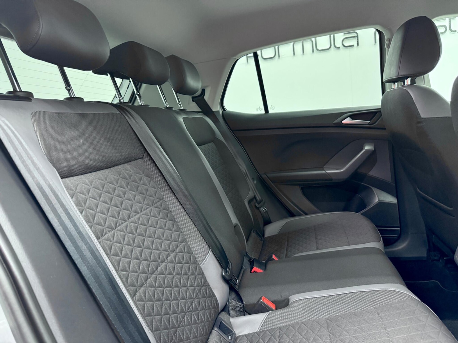 Used Volkswagen T-Cross 2019 for sale - 76137445: Photo 34