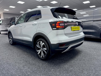 Used Volkswagen T-Cross 2019 for sale - 76137445: Photo 3